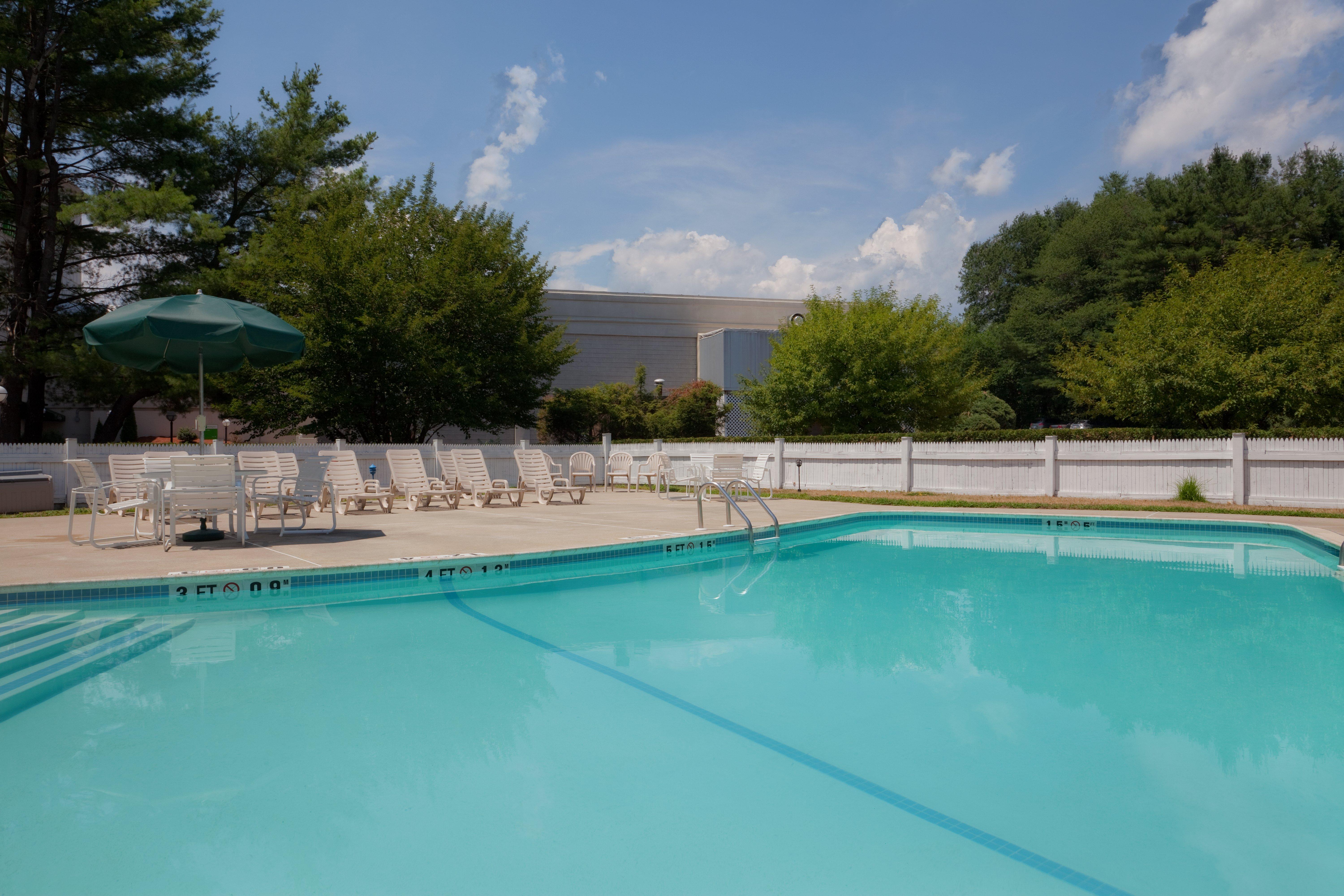 Holiday Inn Salem By Ihg Exterior foto
