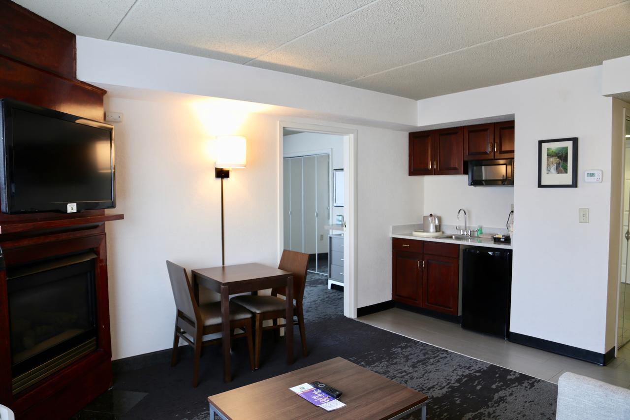 Holiday Inn Salem By Ihg Exterior foto